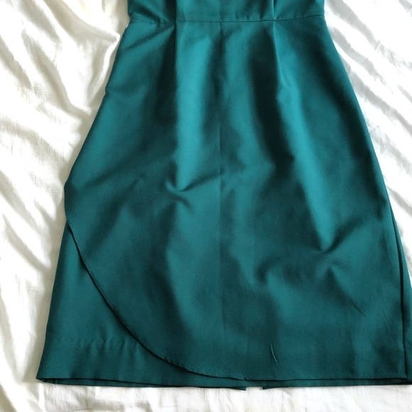 š
ŗFEVER London Dress Tulip Hem - Picture 8 of 11